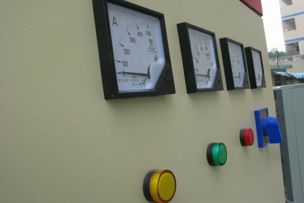 广阳配电柜-3683讲讲配电柜注意事项